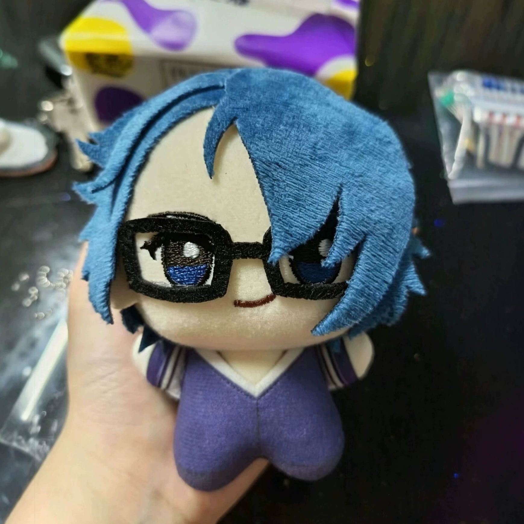 10 cm Fushimi Saruhiko knuffel - Cosplay Plushie Prop recensie en prijs